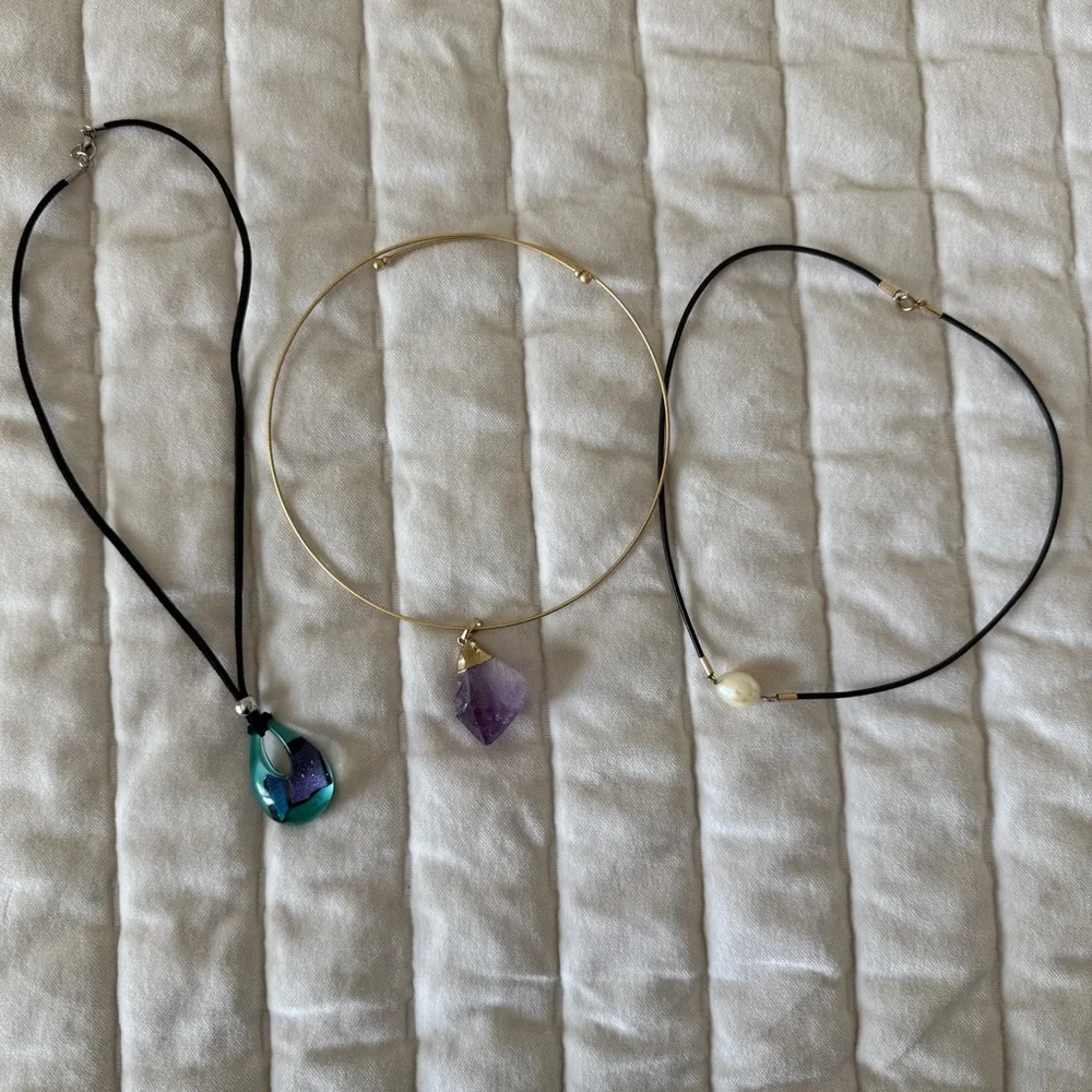 Bundle of 3 necklaces choker golden black murano glass pendant amethyst pearl